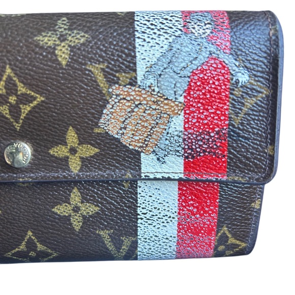 Louis Vuitton Limited Edition Monogram Groom Sarah Wallet - Picture 8 of 9